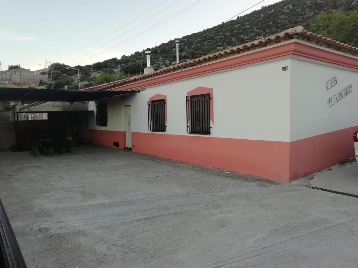 El Almendro De Fuentes Nuevas Villa Castril Exterior photo